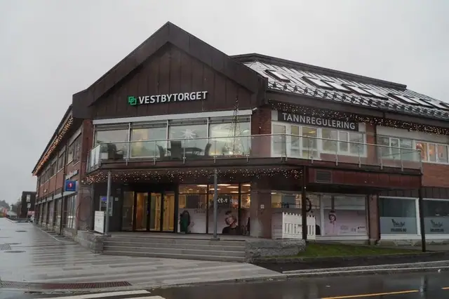 Commercial premises in central Vestby – Vestby · Mølleveien 2-4